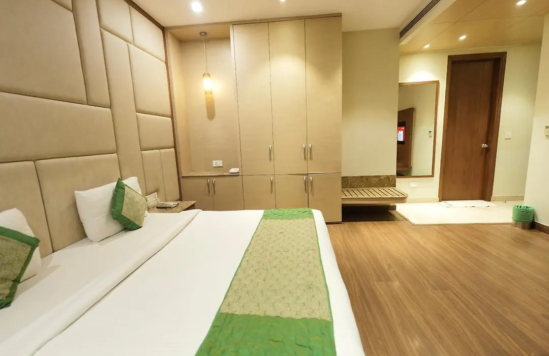 Maple Grand-1