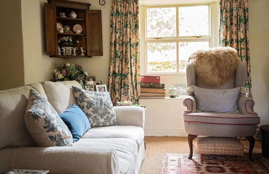 Orchard Cottage-1