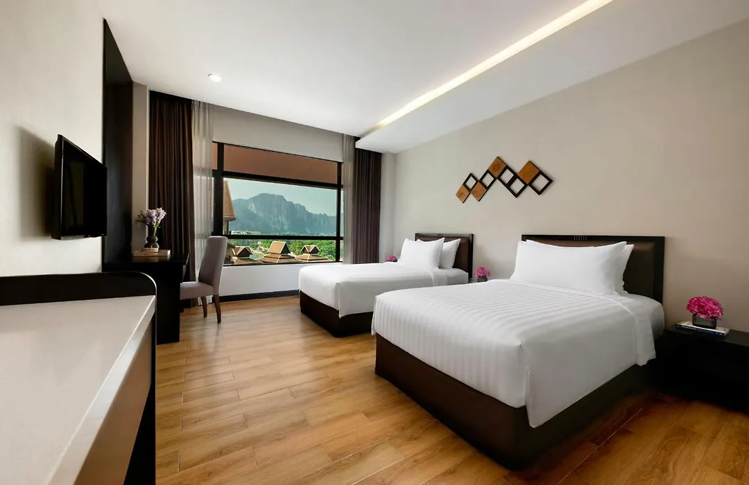 Amari Vang Vieng-1