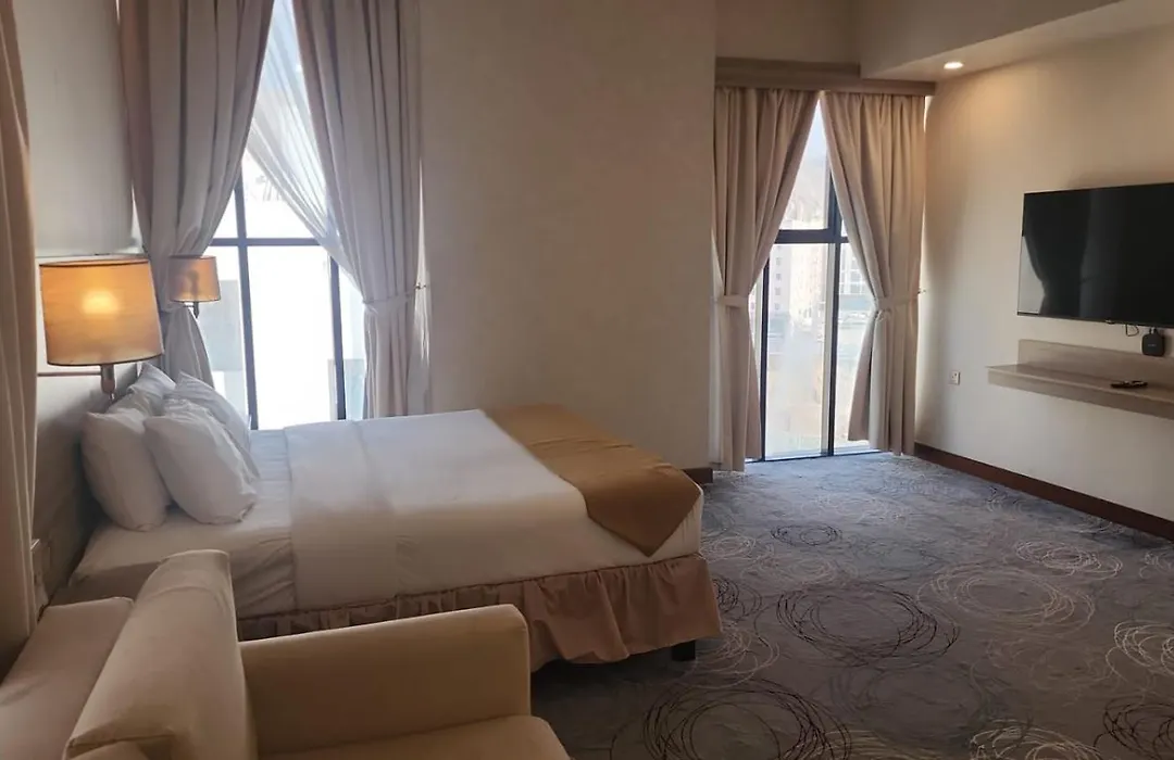 Grand Tourist Hotel-1