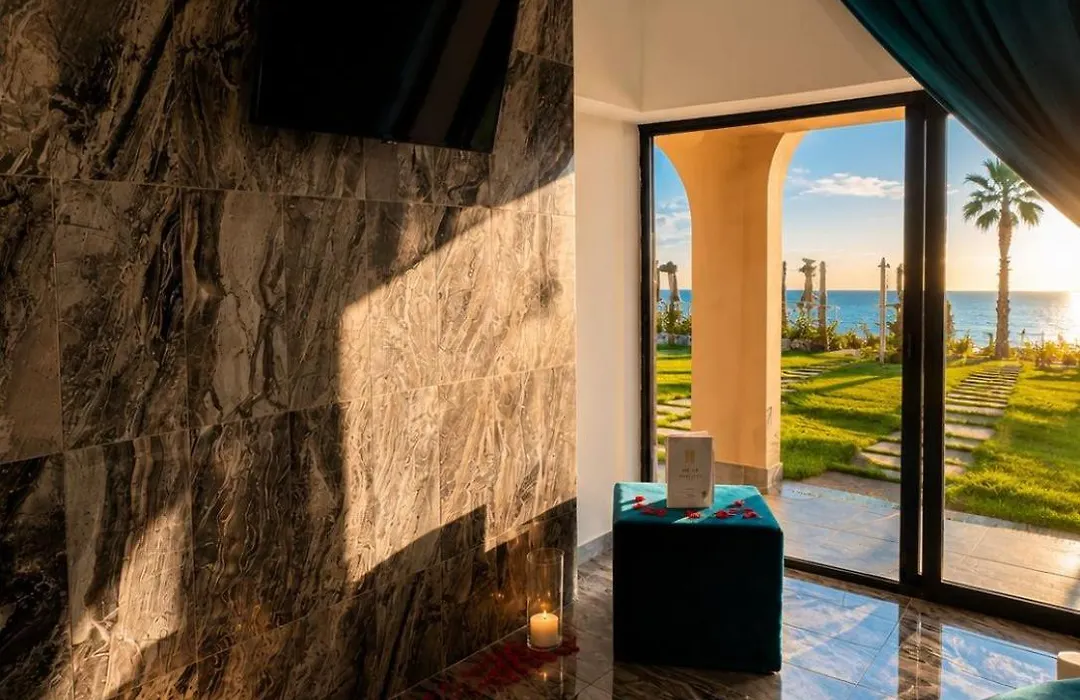 Luxury Resort-1