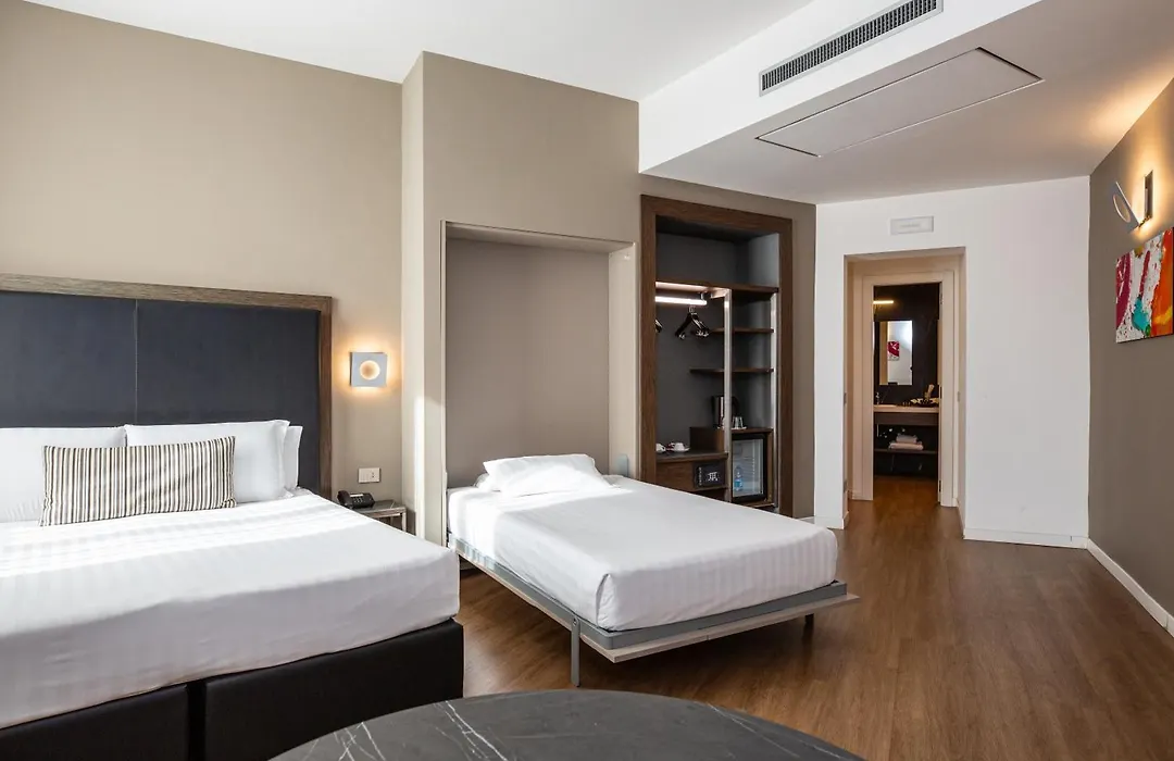 Rome Art Hotel - Gruppo Trevi Hotels-1
