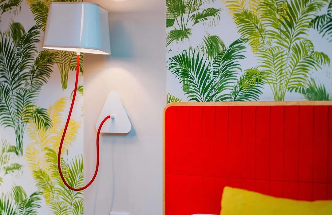 ibis Styles Calais Centre-1