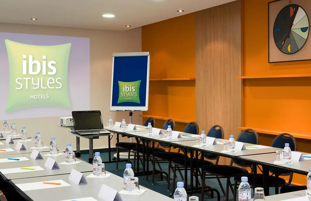 Ibis Styles Nancy Centre Gare-1