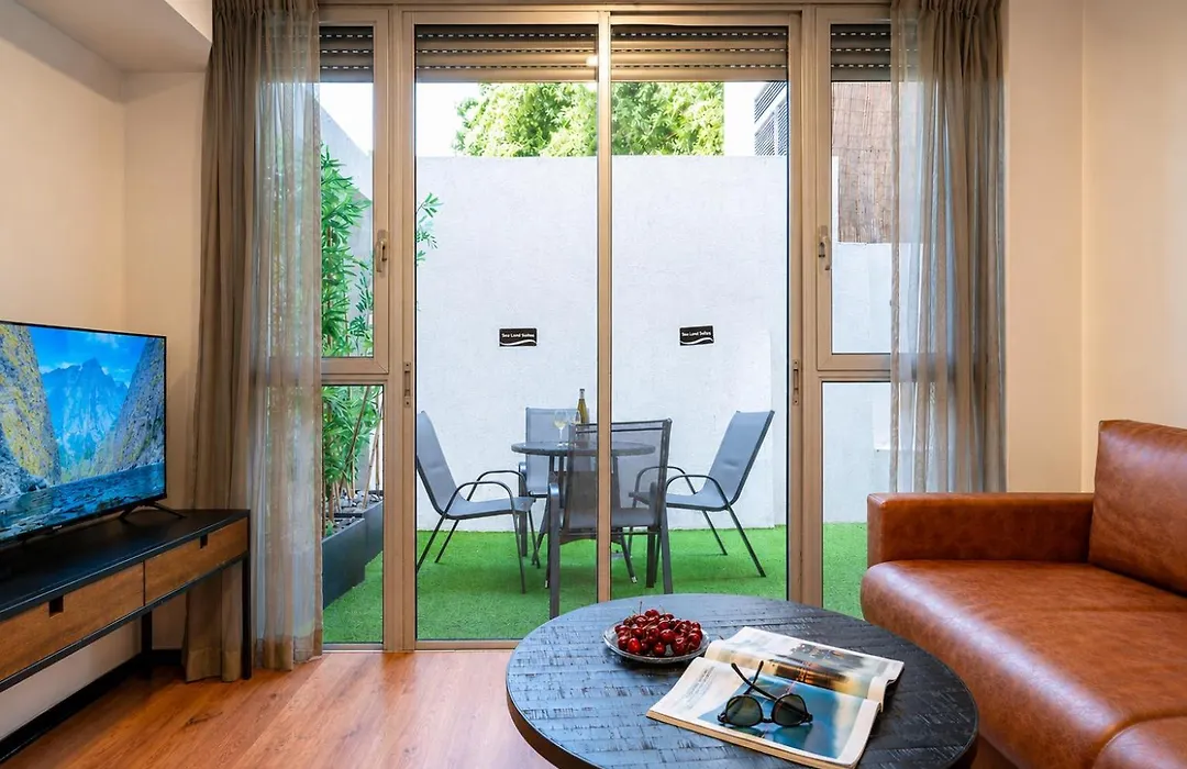 Sea Land Suites - By Echo Hotels-1