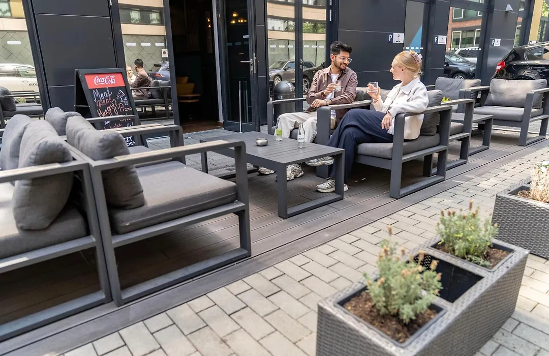 Meininger Hotel Frankfurt Main / Airport-1