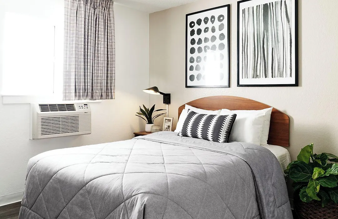 Intown Suites Extended Stay Tucson Az-1