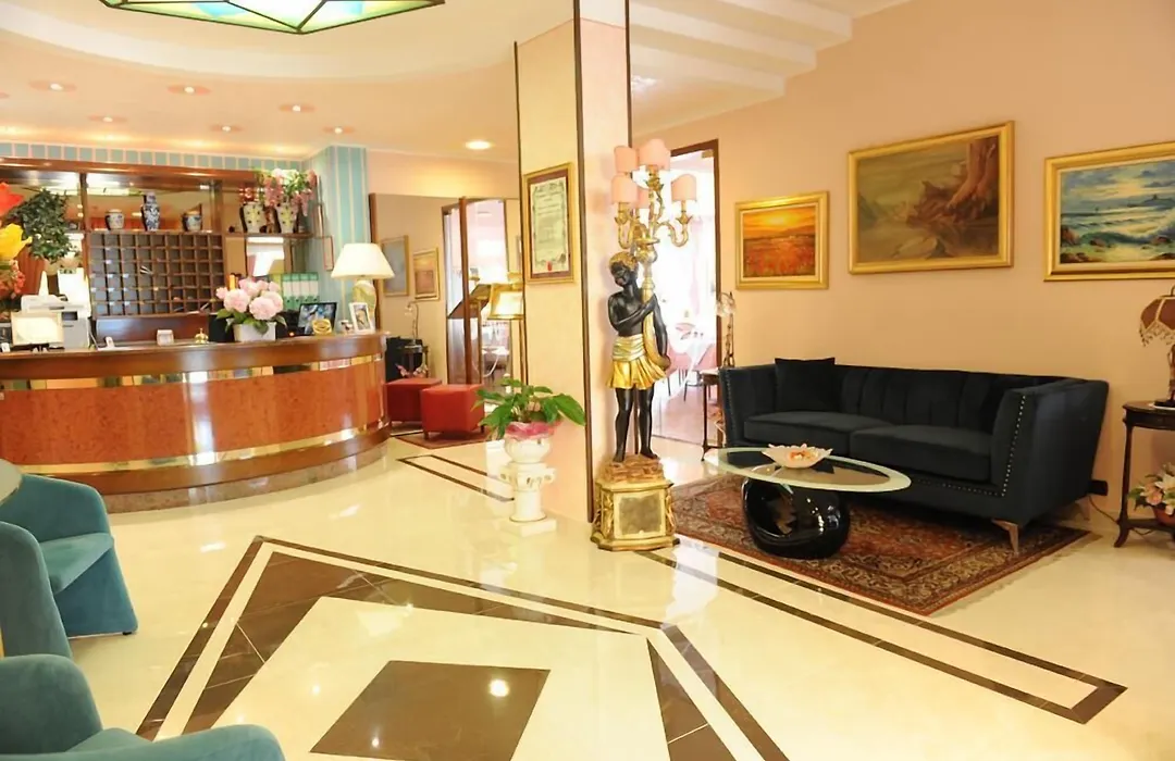 Hotel Cristallo-1