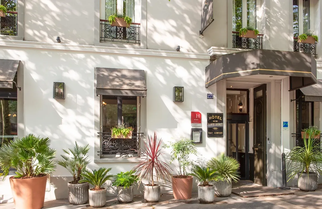 Hotel De La Porte Doree-1