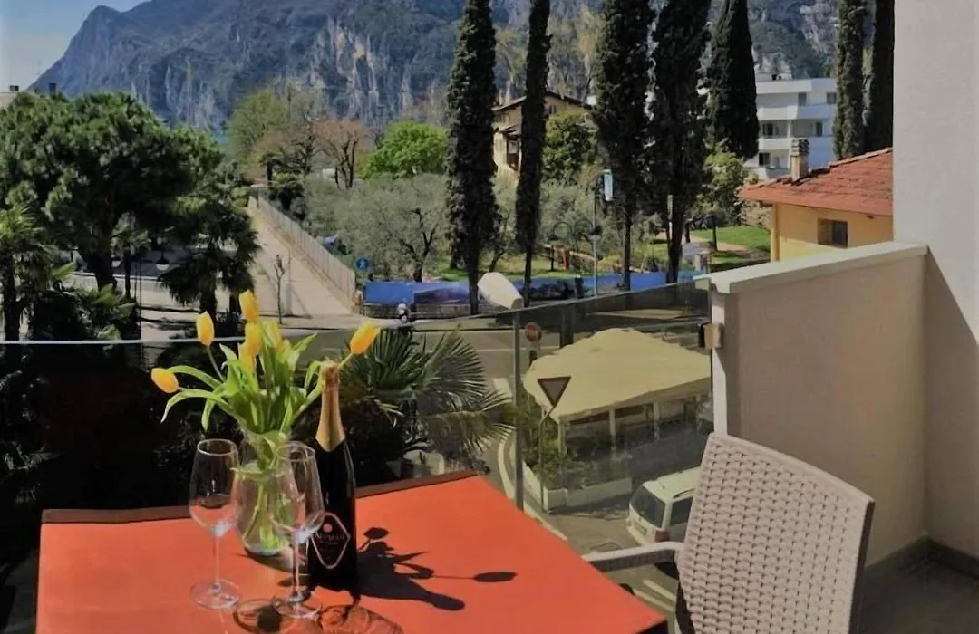 Hotel Gardesana-1