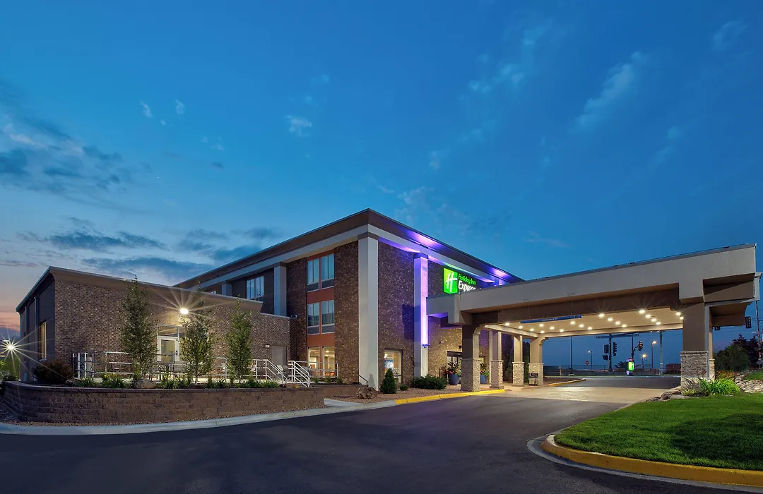 Holiday Inn Express & Suites Eden Prairie - Minneapolis By Ihg-1