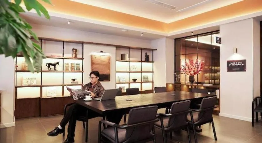 Lenid Hotel Tho Nhuom-1