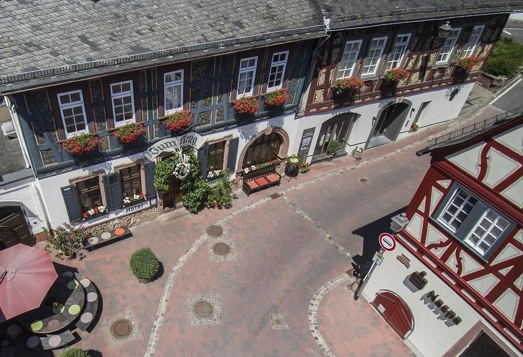 Hotel und Weinhaus Zum Krug-1