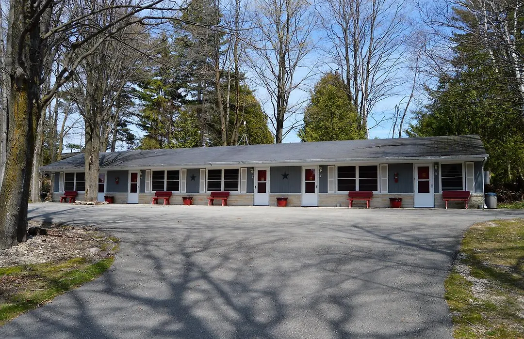 Baileys Sunset Motel-1