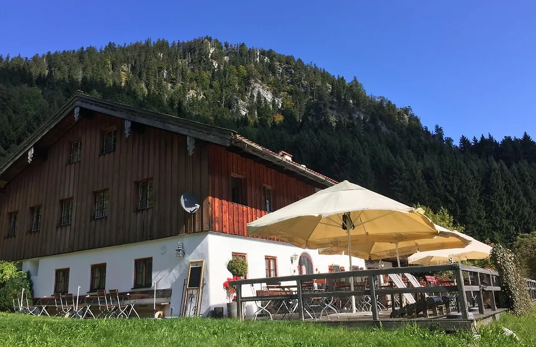 Berggasthof Butzn Wirt-1