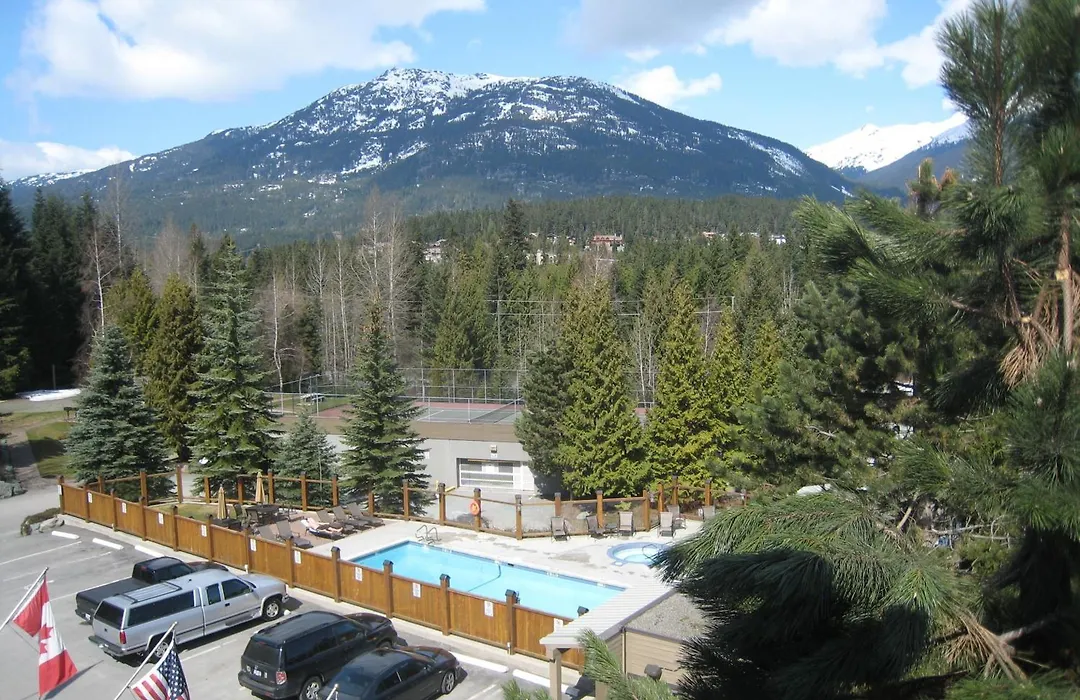 Tantalus Resort Lodge-1