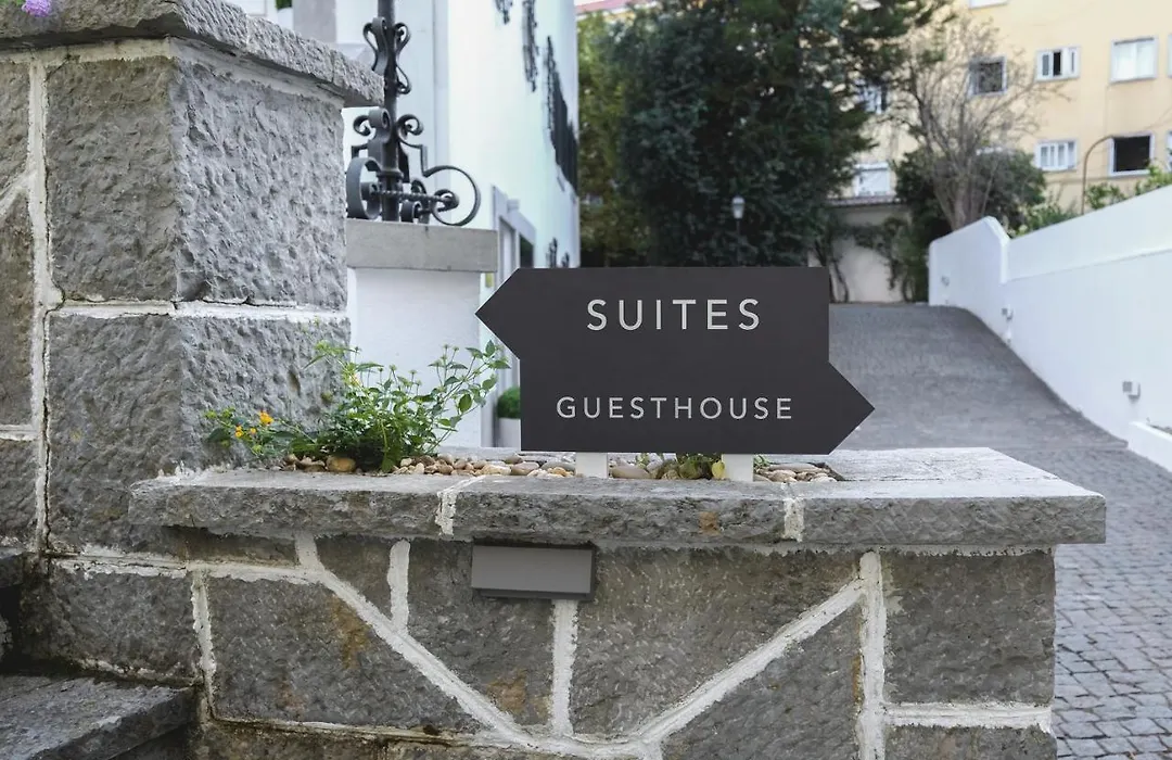 4U Lisbon Airport Suites-1
