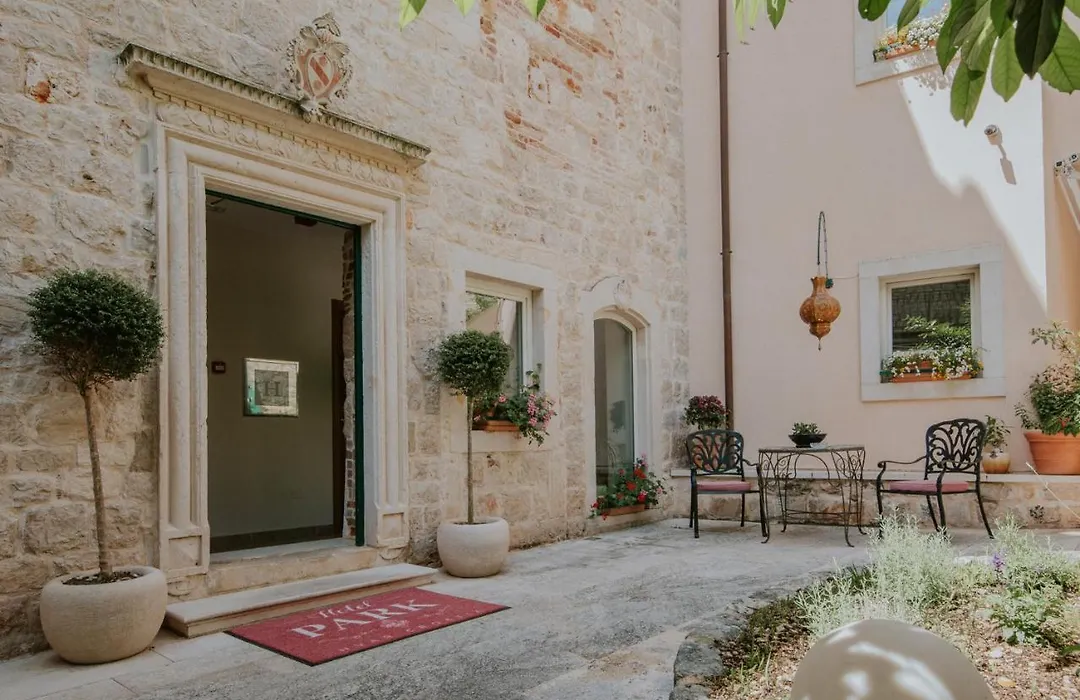 Heritage Hotel Park Hvar-1