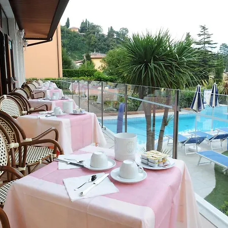 Hotel Cristallo-3