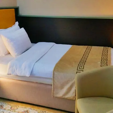 Capital Tirana Hotel Bruci-2