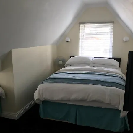 Cassandra Guest House-3