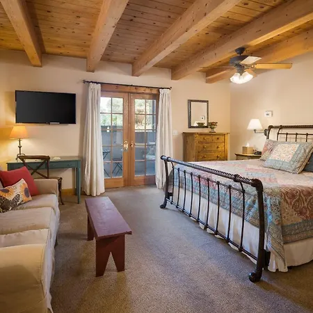 Sunflower Hill Inn-3