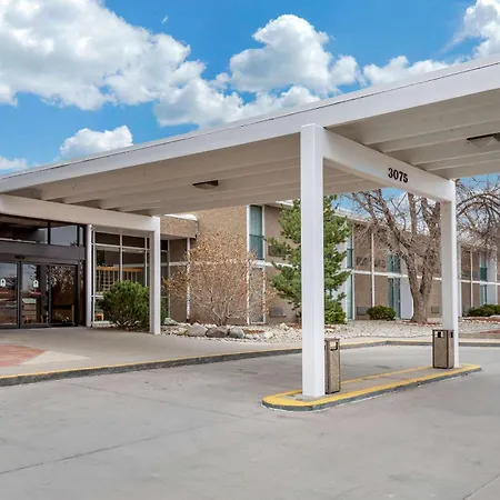 Quality Inn & Suites Canon City-3