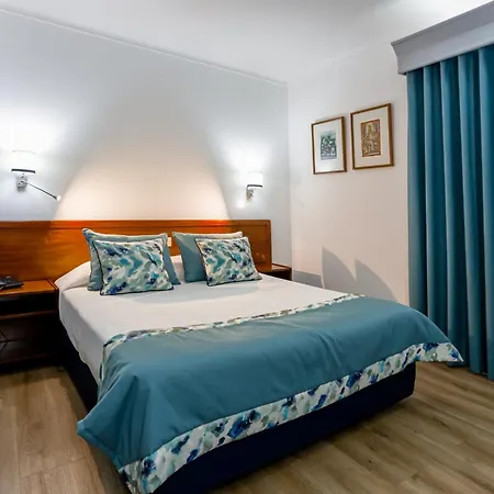 Hotel Arangues-2