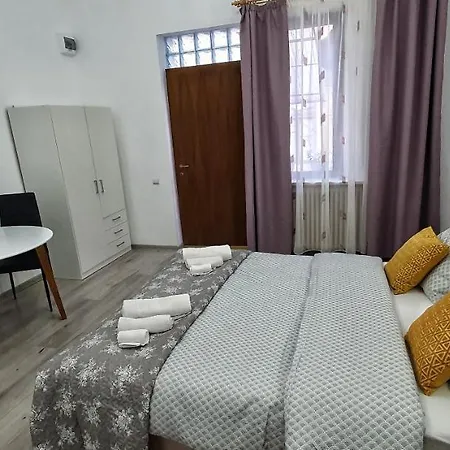 Citadel Rooms-2