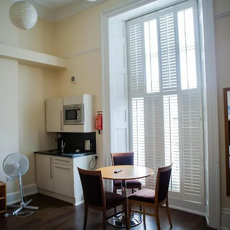 Marylebone Inn-2