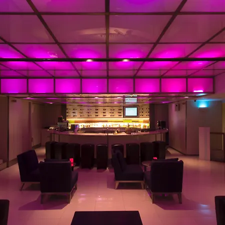 Pathumwan Princess Hotel-2