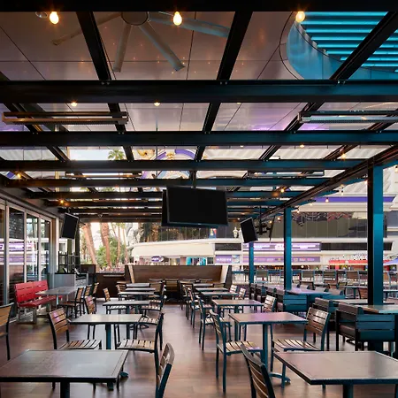 The Linq Hotel & Casino, A Caesars Destination-2
