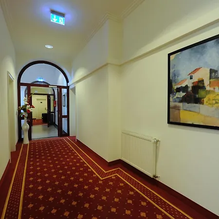 Best Western Hotel Kaiserhof-2