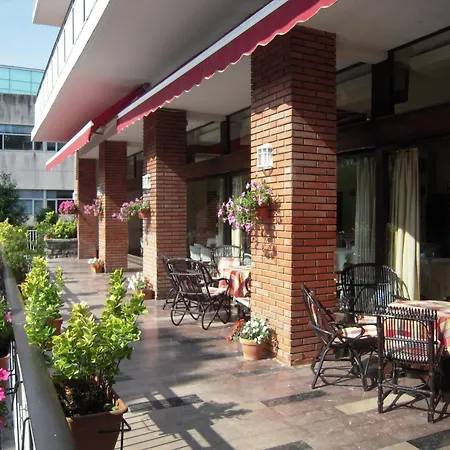 Hotel Alcazar Irun-3