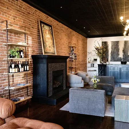 The Bishop Hotel-2