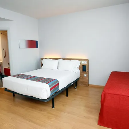 Travelodge Valencia Aeropuerto-3