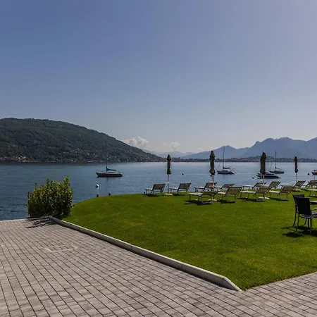 Lago Maggiore Bay-3
