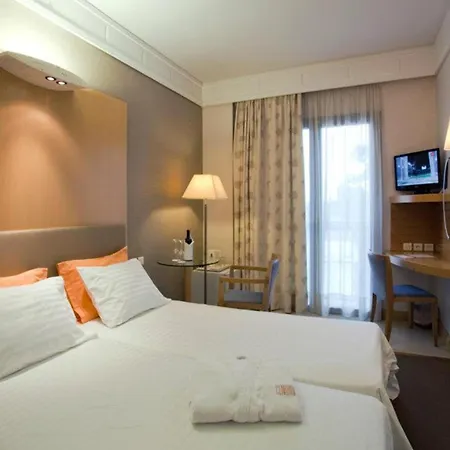 Central Hotel-2