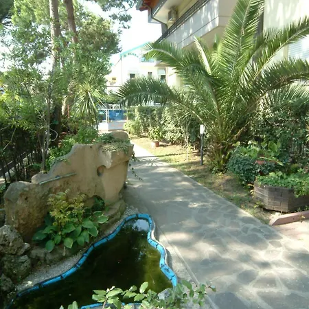Hotel Flora-2