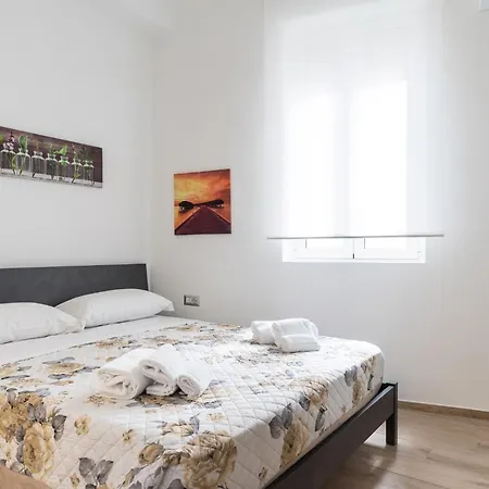 The Queen Room In Bari By Wonderful Italy-2
