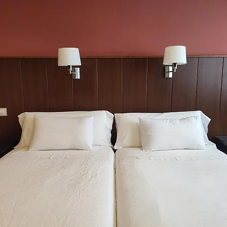 Hotel Eo-3