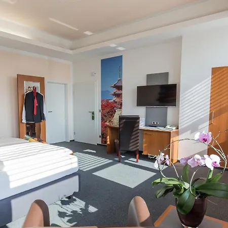 Hotel Weitblick Bielefeld-2
