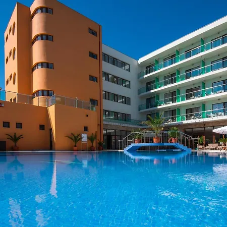 Hotel Saturn-2