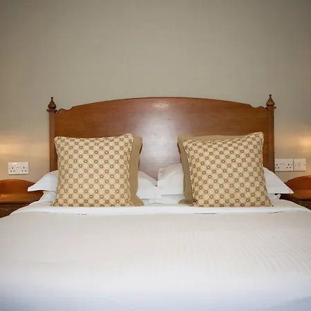 The Leathes Head Hotel-3