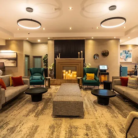 Sandman Signature Vancouver Downtown Hotel-3