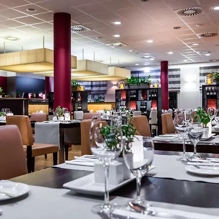 Best Western Premier Novina Hotel Regensburg-3