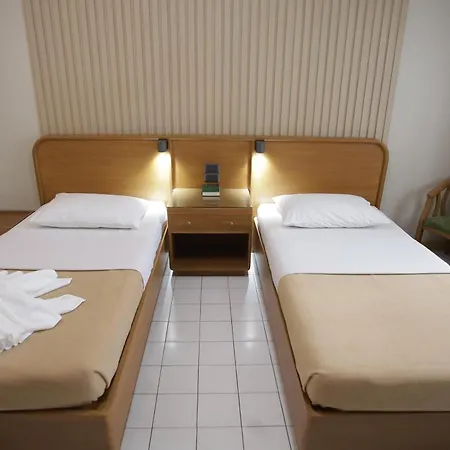 Hotel Soriente-3