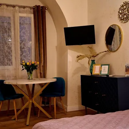 Ingrami Suites And Spa-2