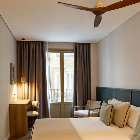 Hotel Well And Come Malaga-2