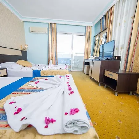 First Class Hotel-3
